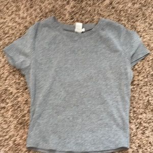 Gray cropped shirt